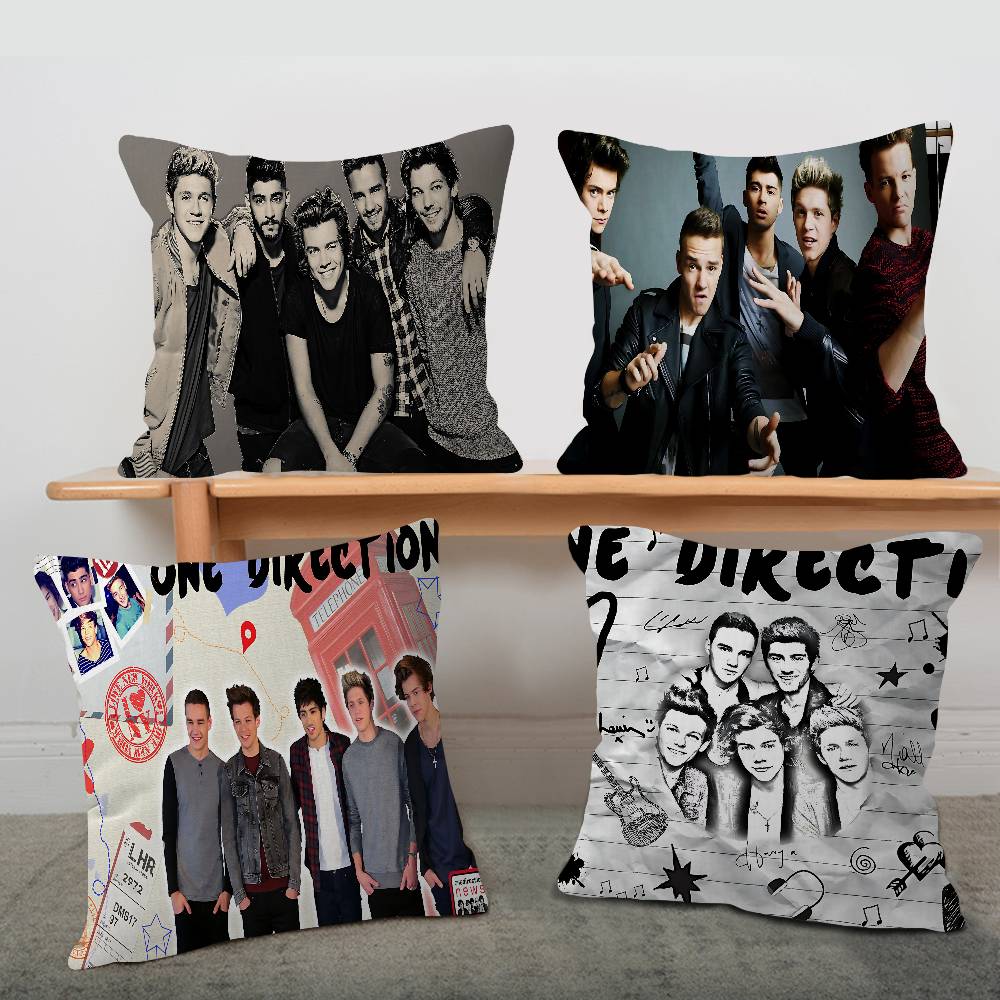 Home Textiles Direct - โอ-วัน แบนด์ ไดเรคชั่นส์ มิวสิค ลัคกี้ ดราก้อนปลอกหมอนอิงโซฟา
